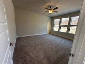 240 Town Pk Ave in Princeton, TX - Building Photo - Building Photo