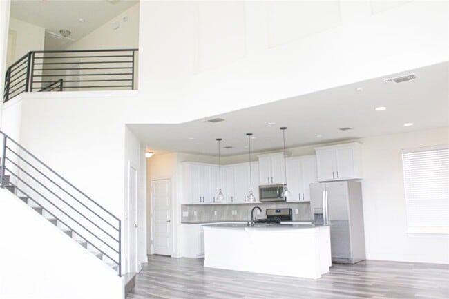 7113 Sienna Rouge Path in Austin, TX - Building Photo - Building Photo