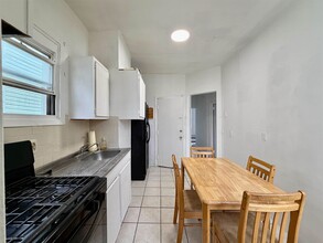 94 Ferry St in Jersey City, NJ - Building Photo - Building Photo