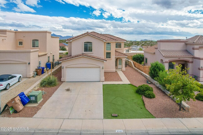 property at 3742 Piedras Negras Dr