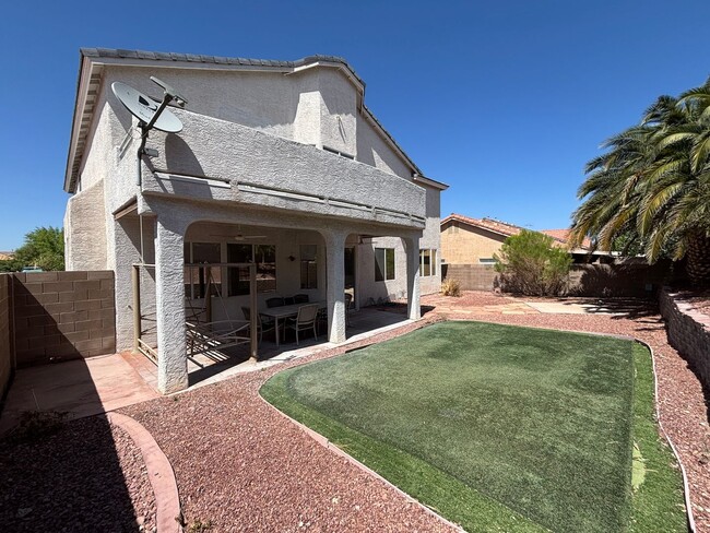 8207 Vista Colorado St in Las Vegas, NV - Building Photo - Building Photo