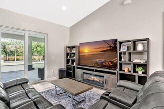 10231 176th Ln N in Jupiter, FL - Building Photo - Building Photo