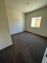 1817 Hickory Ln in Fernley, NV - Building Photo - Building Photo