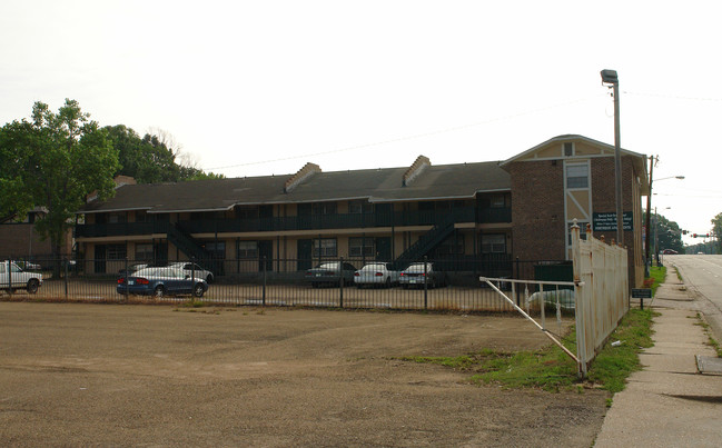 Northside Terrace Apartments in Jackson, MS - Building Photo - Building Photo