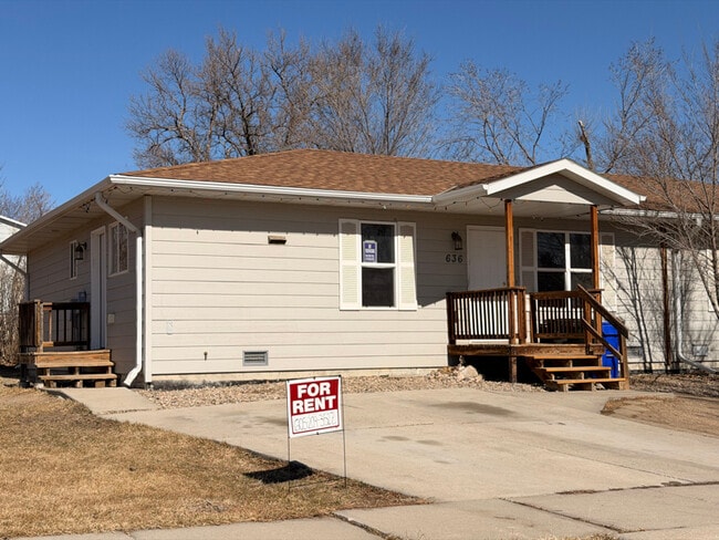 property at 636 Nowlin St