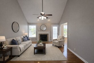 3102 Holly Point in Clarksville, TN - Building Photo - Building Photo