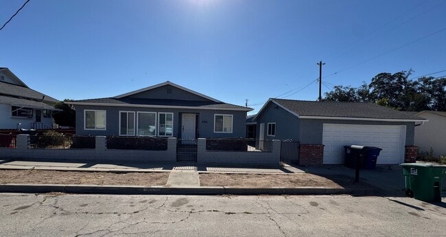 property at 205 N 1st St