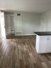 40 Douglas Ave in Dunedin, FL - Building Photo - Building Photo