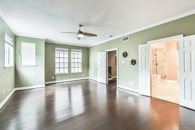 property at 415 Asbury St