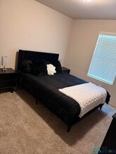 2419 W Ray Ave in Artesia, NM - Building Photo - Building Photo