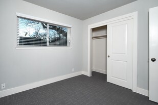 Allure Apartments in Alamo, CA - Building Photo - Building Photo