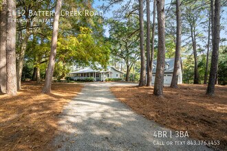 1412 Battery Creek Rd in Beaufort, SC - Building Photo - Building Photo