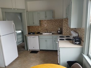 2461 Fairview Ave, Unit 2461 Fairview Ave in Cincinnati, OH - Foto de edificio - Building Photo