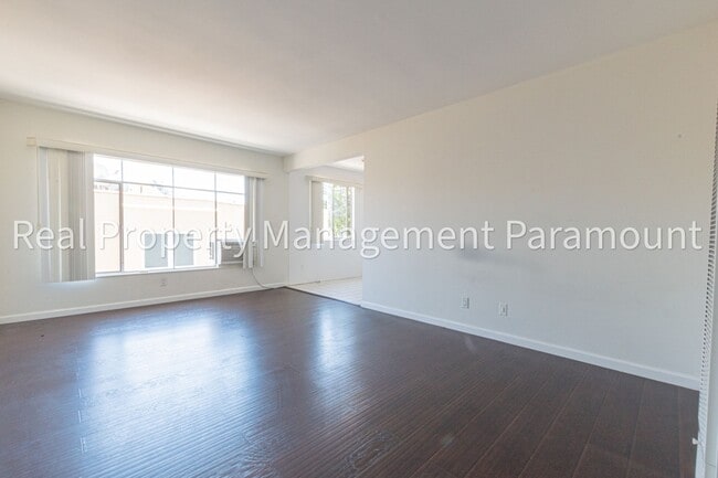 property at 8016 Blackburn Ave