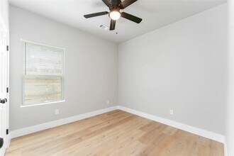 5815 Doolittle Blvd in Houston, TX - Building Photo - Building Photo