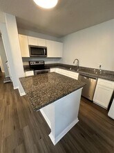 2762 Club Cortile Cir in Kissimmee, FL - Building Photo - Building Photo