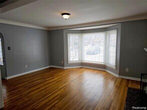 23259 Lawrence Ave in Dearborn, MI - Building Photo - Building Photo