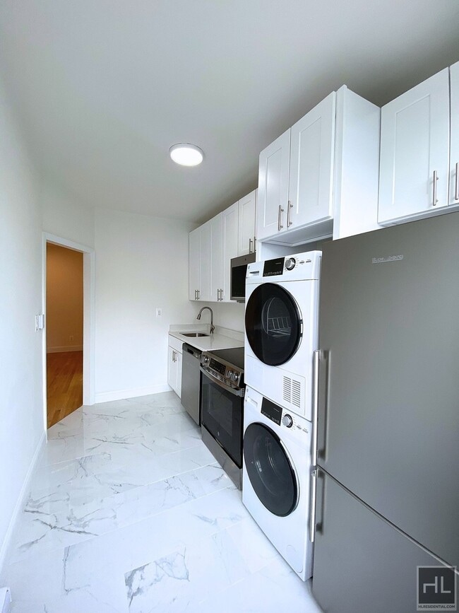 116 Bay Ridge Ave in Brooklyn, NY - Building Photo - Building Photo