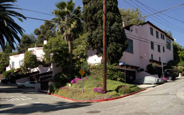 1903 Orchid Ave in Los Angeles, CA - Building Photo