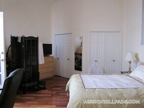 841 Parker St in Boston, MA - Building Photo - Building Photo