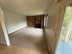 816 W 23rd Ave in Anchorage, AK - Building Photo - Building Photo