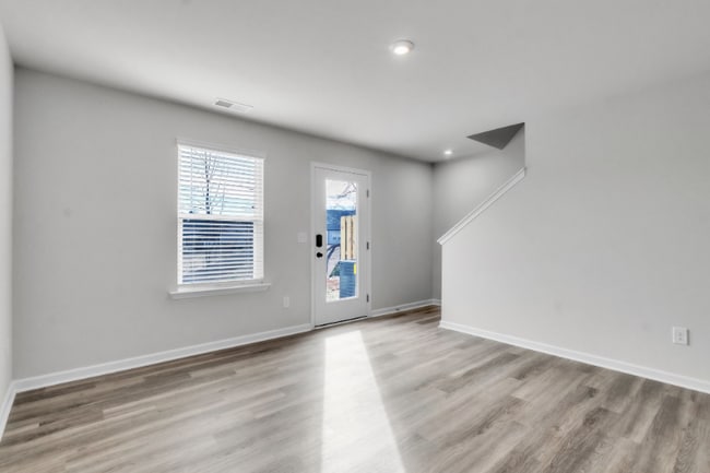 1271 Forestbrook Ln in Spartanburg, SC - Foto de edificio - Building Photo