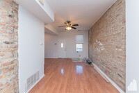 2117 N Winchester Ave in Chicago, IL - Building Photo - Building Photo