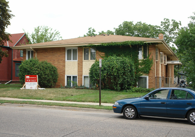 550 12th Ave N in South St. Paul, MN - Foto de edificio - Building Photo