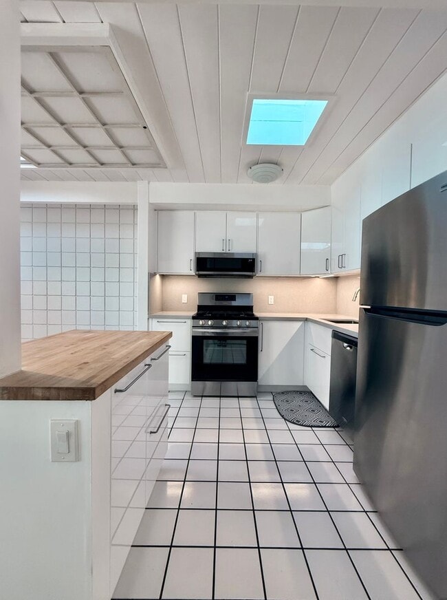 1156 Pomeroy Ave in Santa Clara, CA - Building Photo - Building Photo