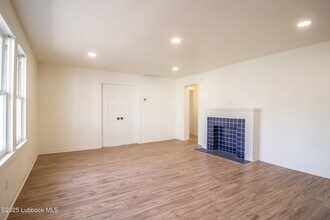 2123 26th St in Lubbock, TX - Building Photo - Building Photo
