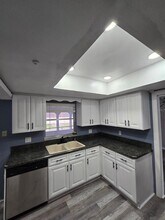 1488 Elkcam Blvd in Deltona, FL - Building Photo - Building Photo