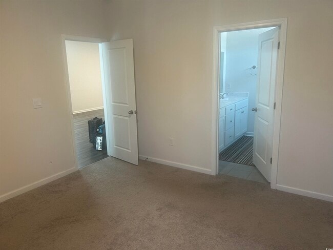 property at 162 Kelsey Ct