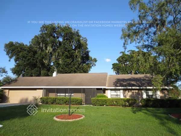 property at 2204 Cherokee Rd