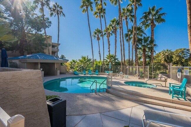 property at 5122 N 31st Way