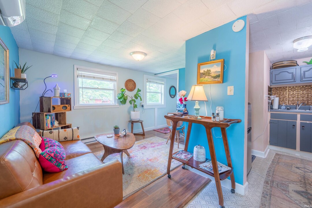 1101 S Rogers St in Bloomington, IN - Building Photo