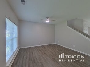 10334 Gold Pan Rd in Charlotte, NC - Building Photo - Building Photo