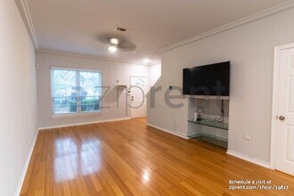 12245 Abbey Glen Ln in Austin, TX - Building Photo - Building Photo