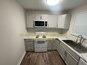 4010 Meadow Rd in Nashville, TN - Building Photo - Building Photo