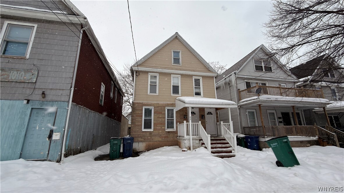 42 Hartman Pl in Buffalo, NY - Building Photo