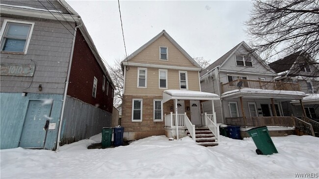 property at 42 Hartman Pl