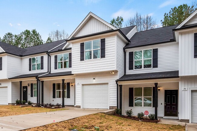 67 Stewarts Knob Dr in Clayton, NC - Building Photo - Building Photo