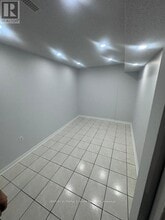 3 Chapparal Dr in Brampton, ON - Building Photo - Building Photo