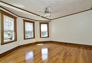 43 Oakridge St, Unit 2 in Boston, MA - Building Photo - Building Photo