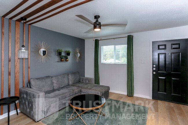 614 Adams Ave in Killeen, TX - Building Photo - Building Photo