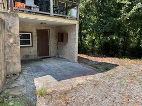 1143 Indian Gap Cir in Sevierville, TN - Building Photo - Building Photo
