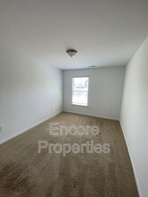 953 Robbie Jackson Ln in Fuquay Varina, NC - Building Photo - Building Photo