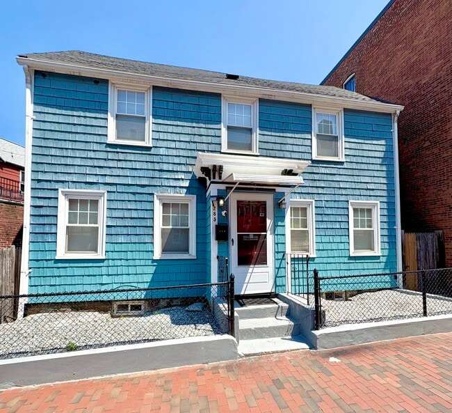 property at 285 Roxbury St