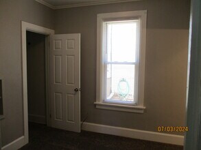 2122 Foye St, Unit 2122 Foye St in Dubuque, IA - Foto de edificio - Building Photo