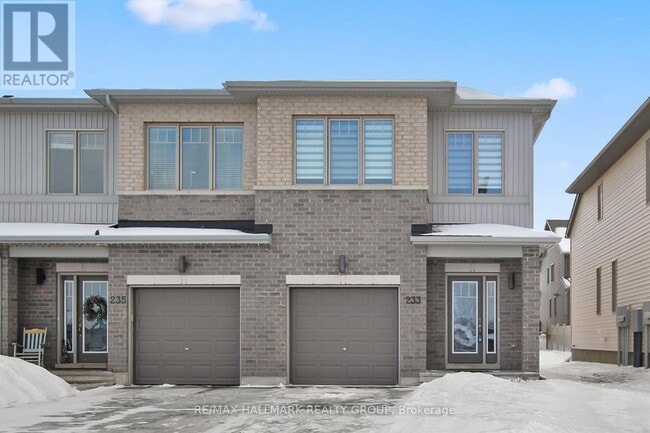 233 Pingwi Pl in Ottawa, ON - Building Photo - Building Photo