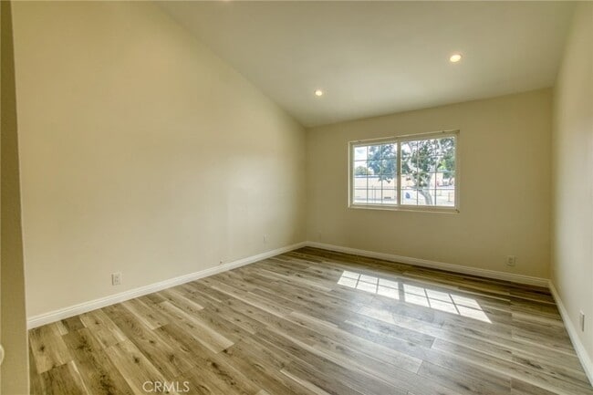 24220 Censor Ave, Unit A in Los Angeles, CA - Building Photo - Building Photo